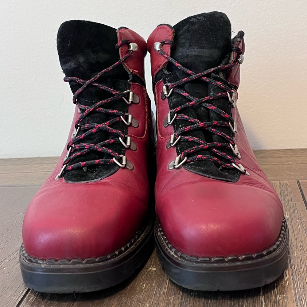 Vintage Sorel Harlow Red Leather Hiking Boots Womens size 8.5 - Picture 2 of 11